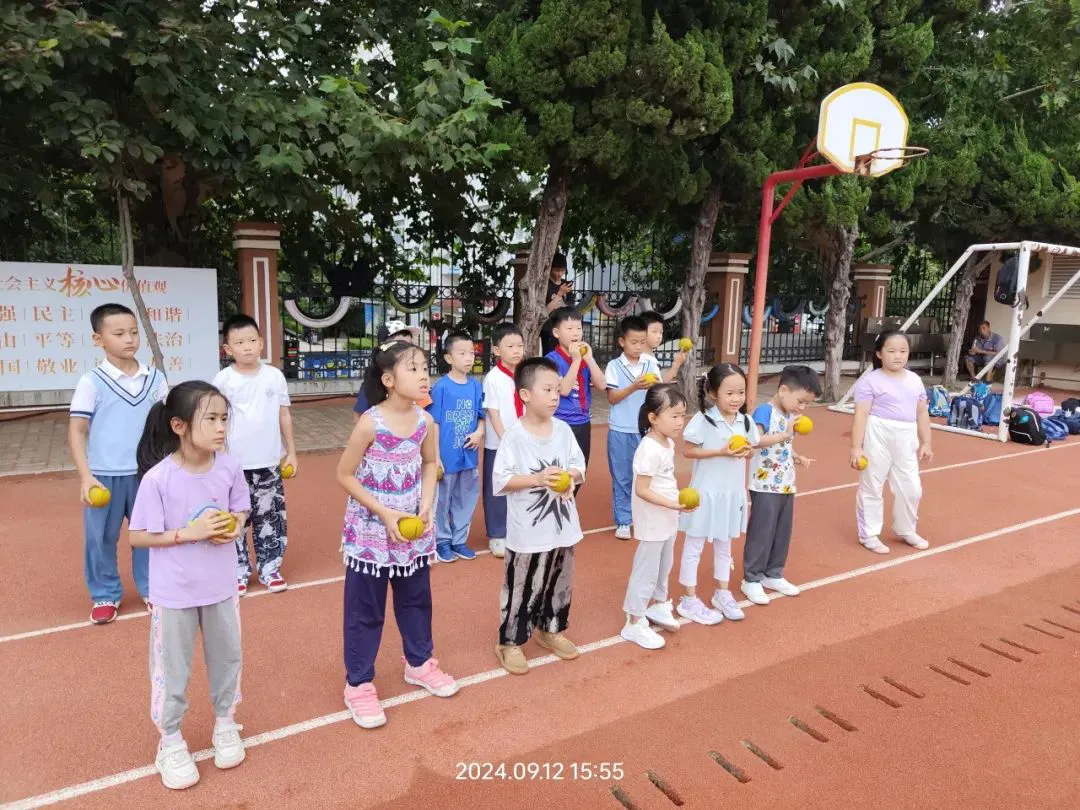 业余爱好者如何在有限时间内提升篮球优势_0